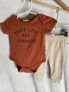 Rabbit + Bear Rust 'Peace Love and Sunshine' Baby Onesie and oatmeal pants